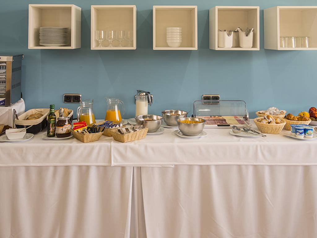 Encasa Hotel Almansa Eksteriør billede