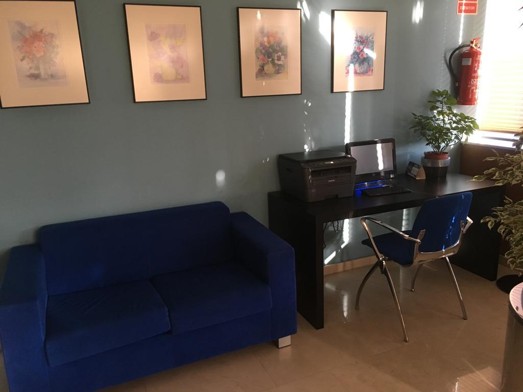 Encasa Hotel Almansa Eksteriør billede