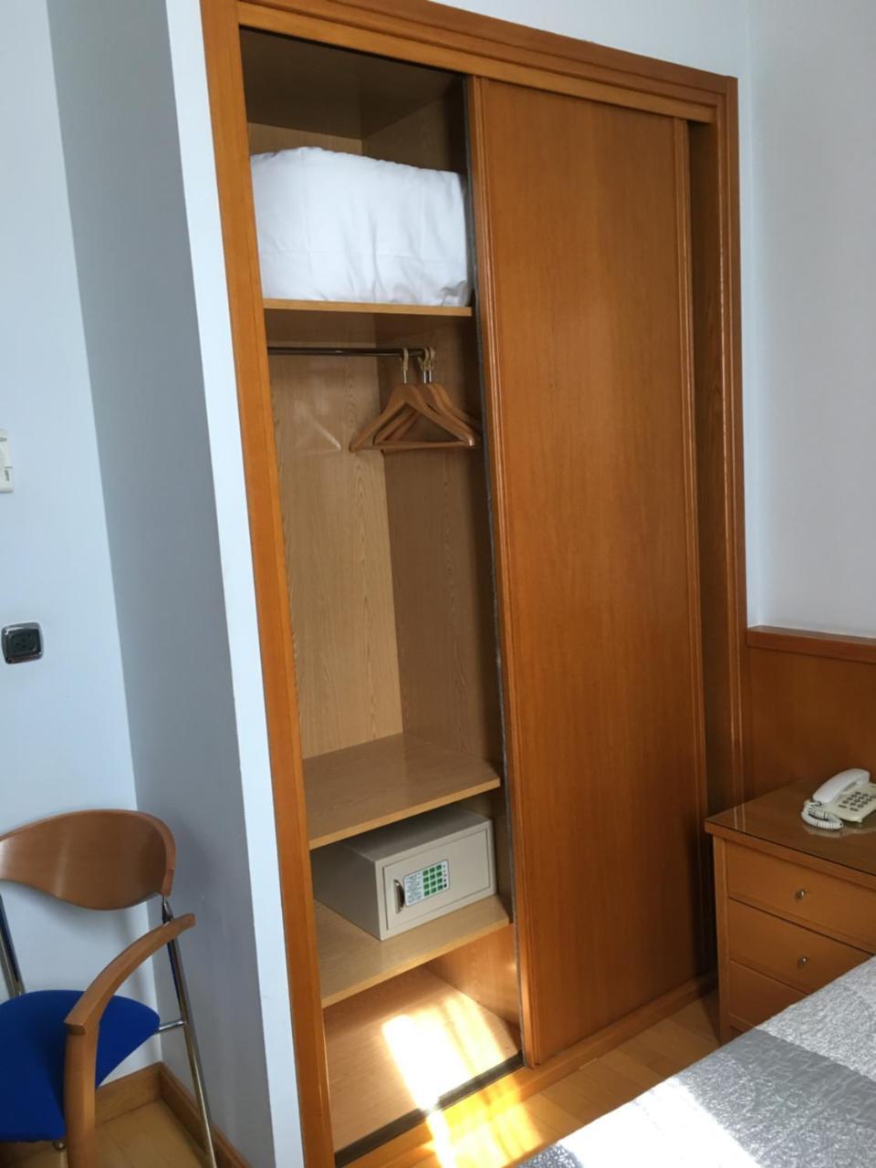 Encasa Hotel Almansa Eksteriør billede